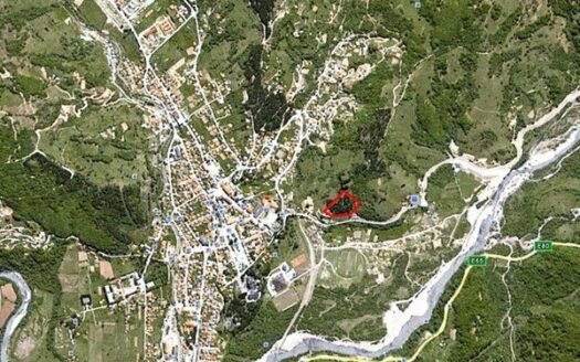 Gradjevinsko zemljište na odličnoj lokaciji, predvidjeno za gradnju turističko-apartmanskog naselja, Kolašin